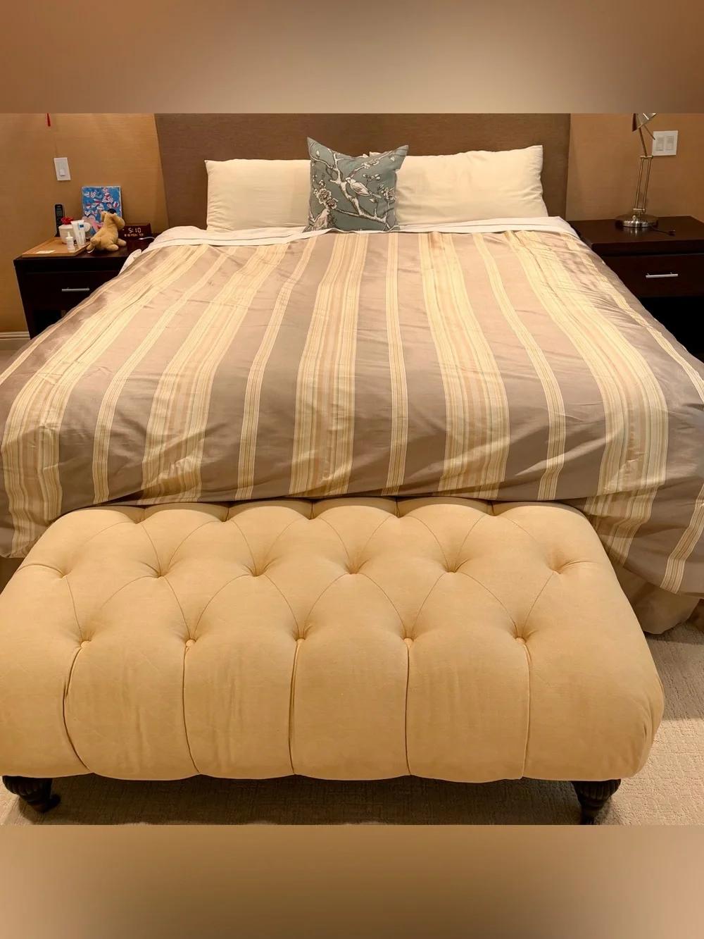 Brand NEW Pottery Barn Silk Duvet Cover- King Size